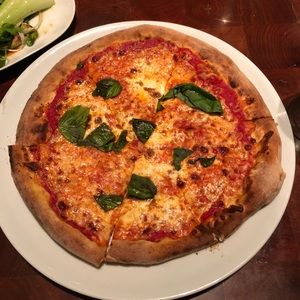 Meet your Posher, Eva